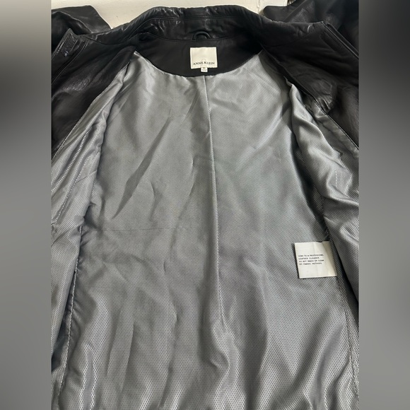 Anne Klein Classic Black 100% Leather Women's Jacket size XL - Picture 8 of 9